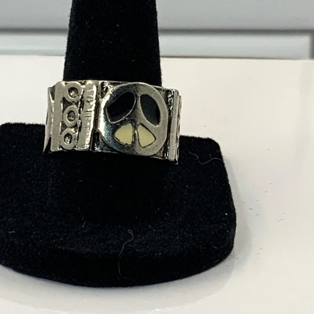 Vintage Taxco Style‎ Peace Sign Biker Ring Silver Size 8.5
